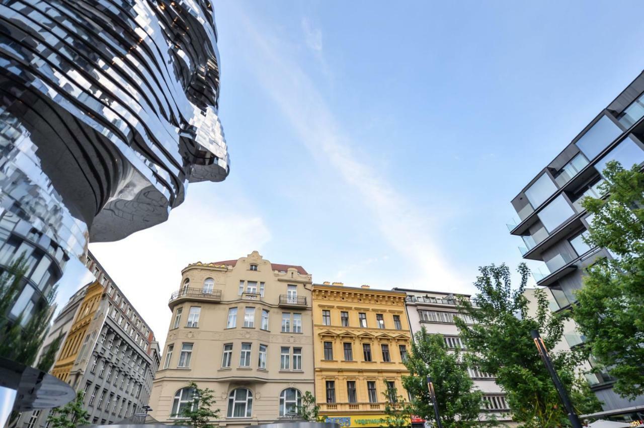 Kafka'S Head Apartment Prague Exterior photo
